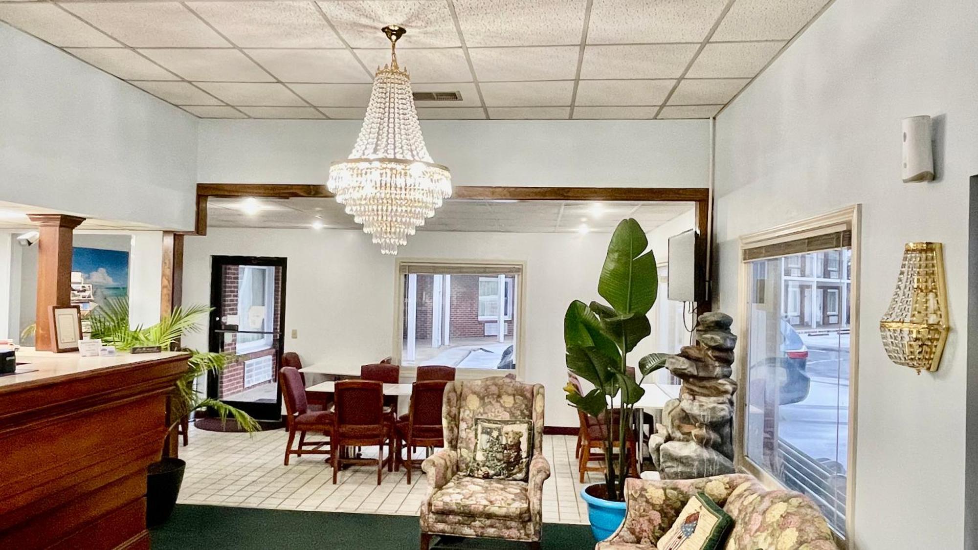 Hamilton Inn Jonesville I-77 ภายนอก รูปภาพ